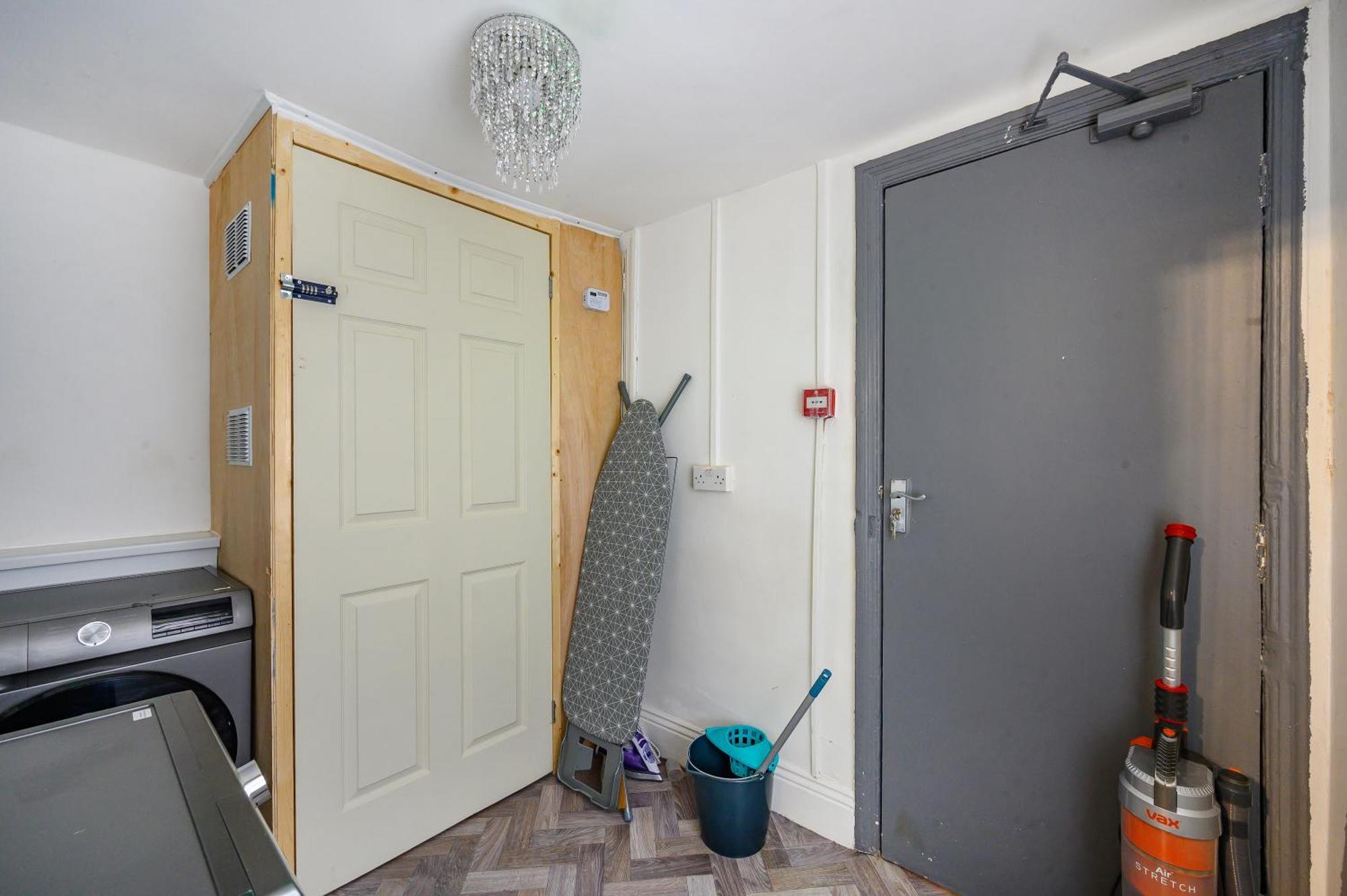 *rg7h*for Your Relaxed & Cosy Free Parking Homestay