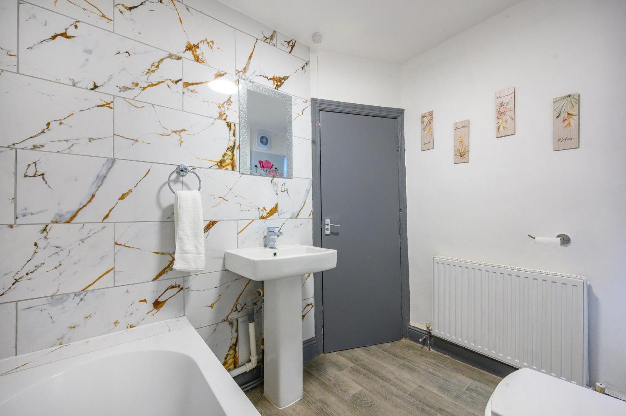 Habitación en casa particular *rg7h*for Your Relaxed & Cosy Free Parking Leeds (West Yorkshire)
